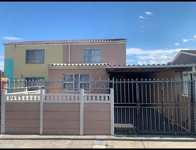 3 BEDROOM HOUSE FOR SALE IN BEACON VALLEY